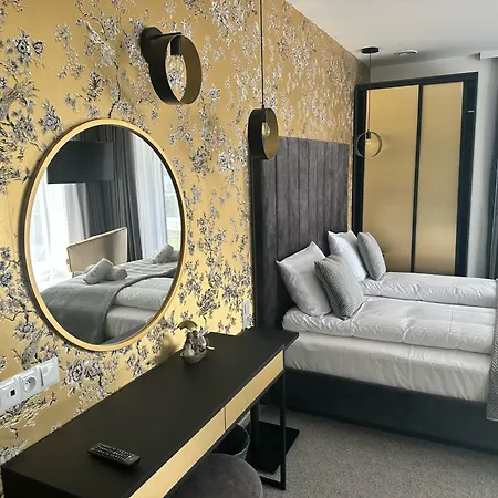 Zloty Szalas فندق مبيت وإفطار