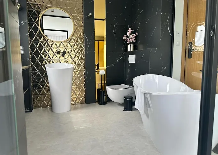 Zloty Szalas לינה וארוחת בוקר