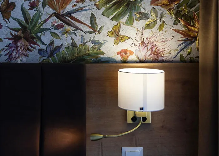 לינה וארוחת בוקר Zloty Szalas 3*